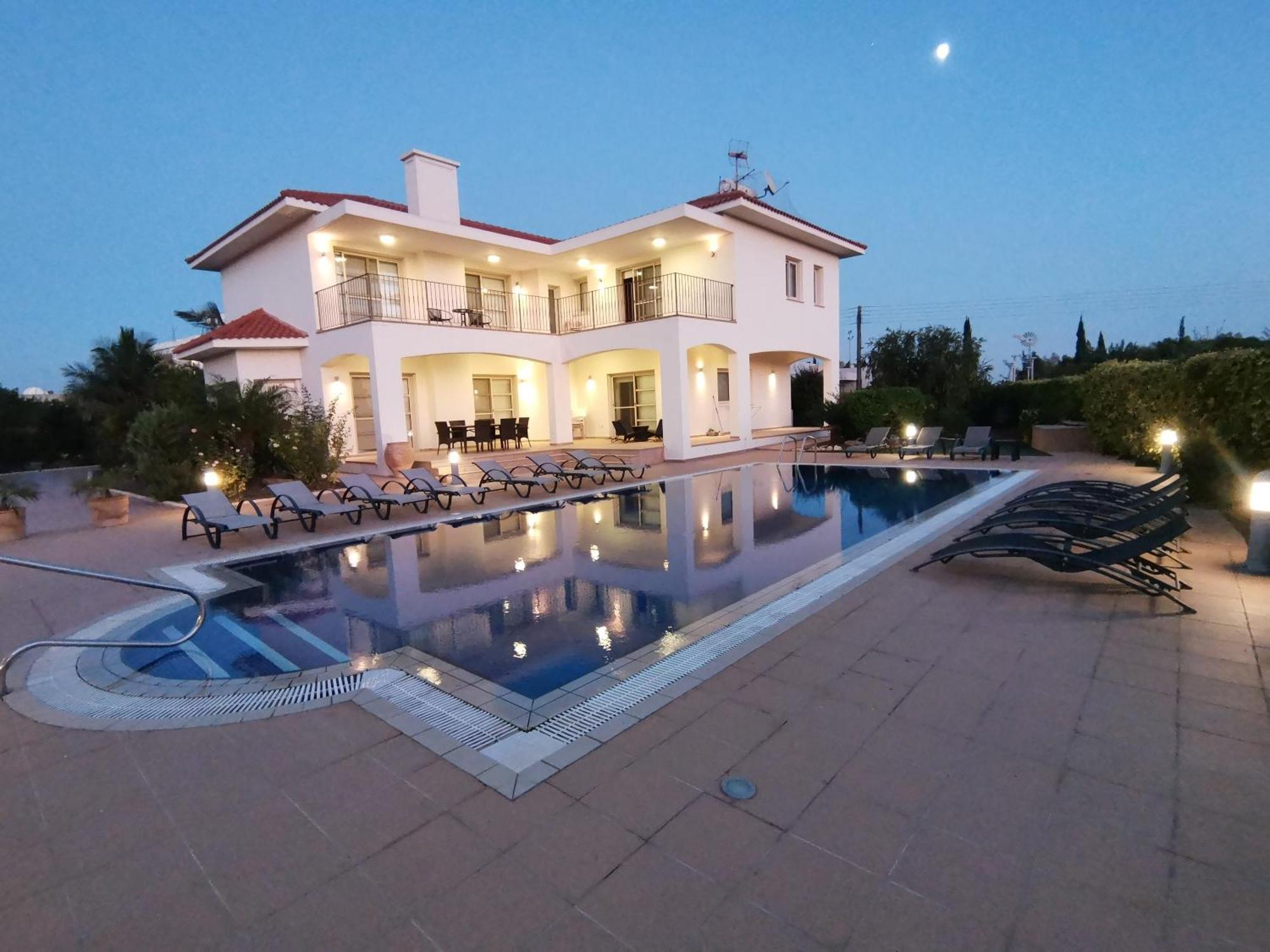 Orchard Blossom Private Villa With Pool Phrenaros Exteriér fotografie