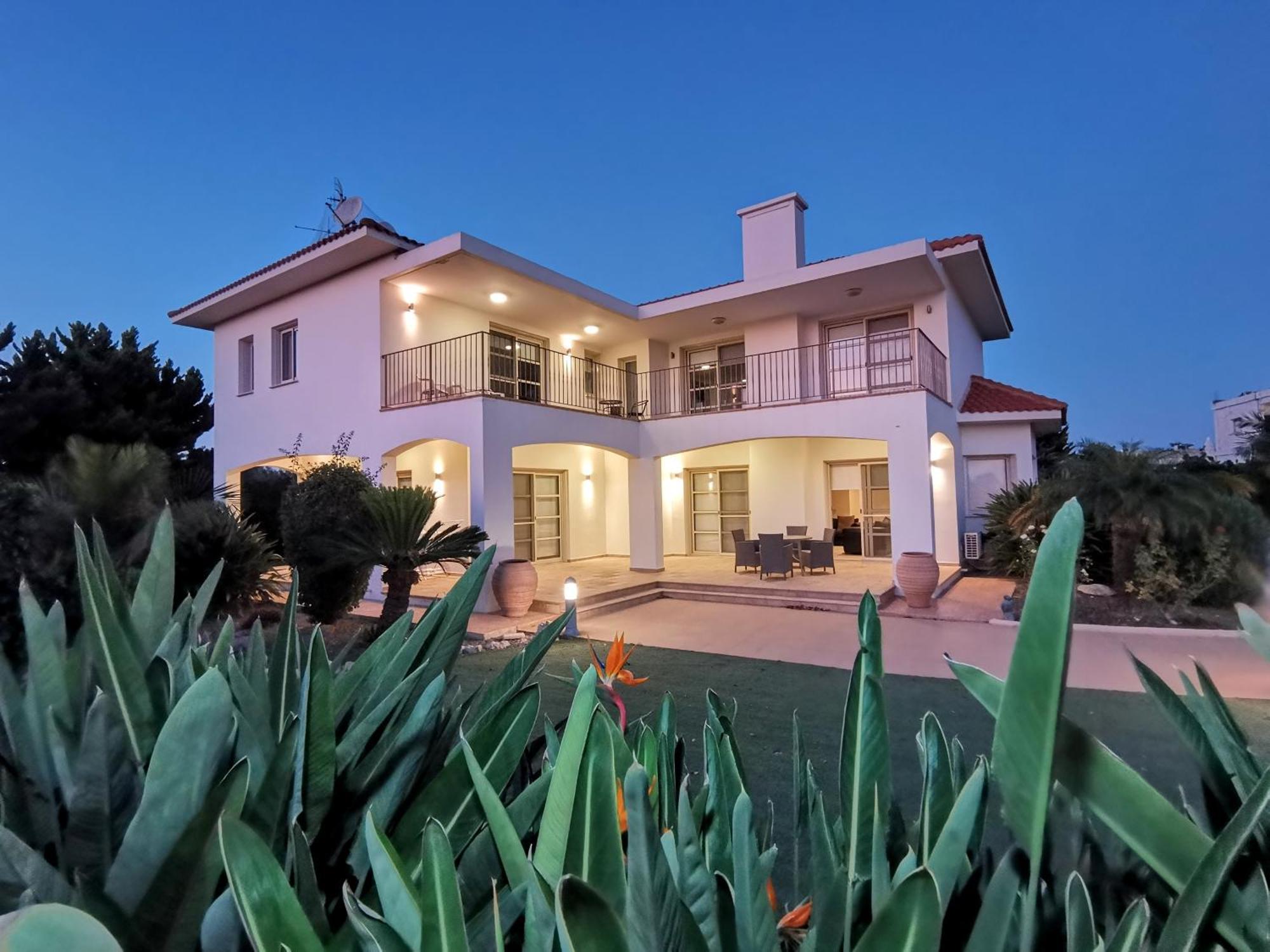 Orchard Blossom Private Villa With Pool Phrenaros Exteriér fotografie